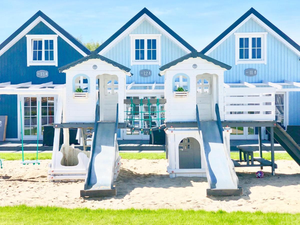 Domki Baltic Family Basen Kidsclub Rowery Mielno  Exterior photo